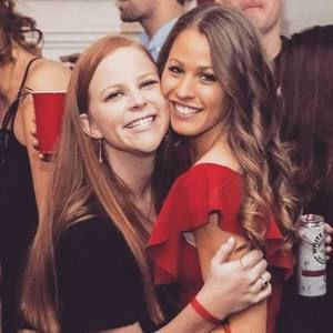 Meet your Posher, Alexandra